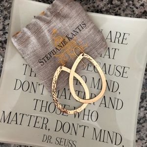 Stephanie Kantis Jewelry - Stephanie Kantis Gold Hammered Oval Hoop Earrings Stephanie Kantis Jewelry - Stephanie Kantis Gold Hammered Oval Hoop Earrings